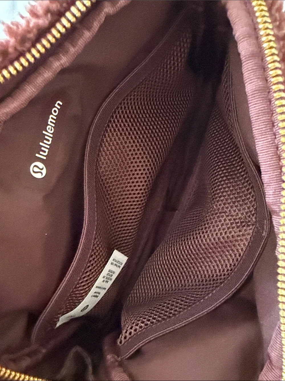 Like new- Lululemon athletica  Brown Sherpa Belt Bag - Picture 3 of 3